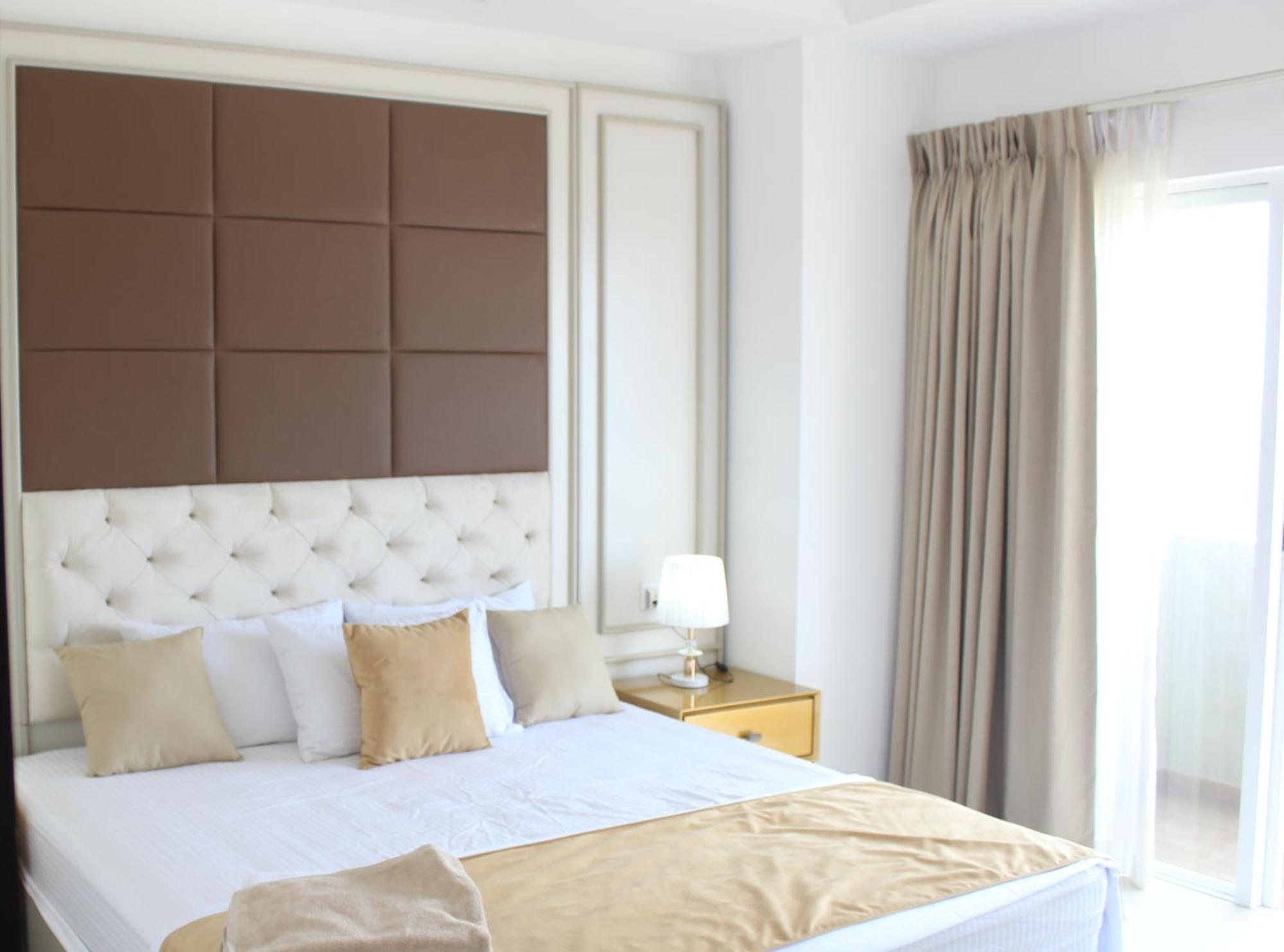 Ocean Breeze Sea View Luxury Apartments Negombo Ngoại thất bức ảnh